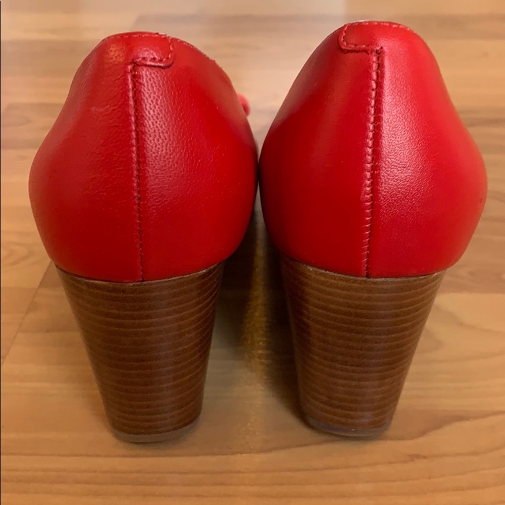 Red Wedges - Picture 3 of 6